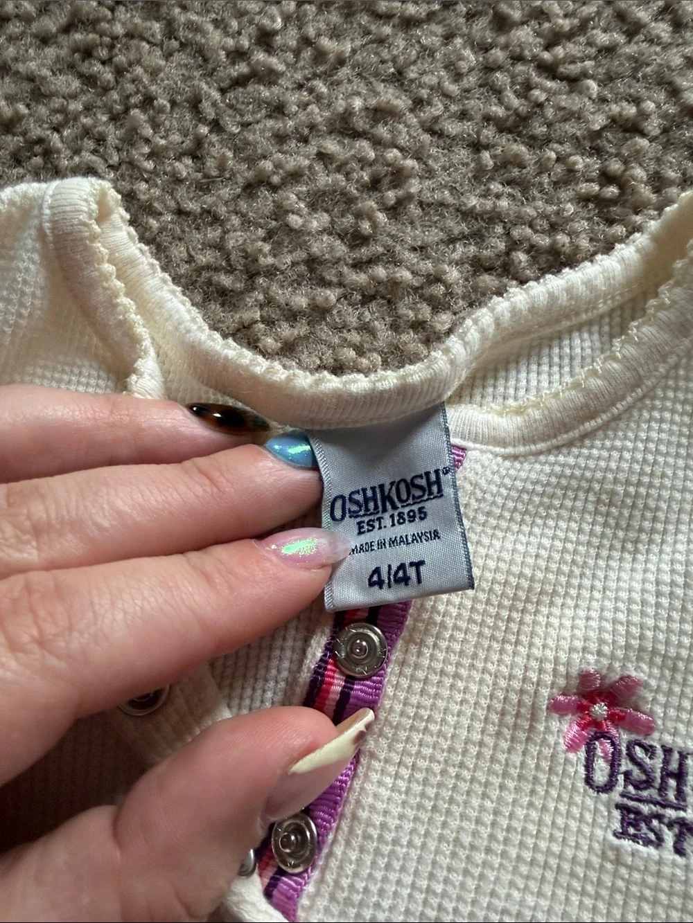 B41 Vintage OshKosh B’Gosh Cream Thermal Henley Top with Pink Accent, 4t